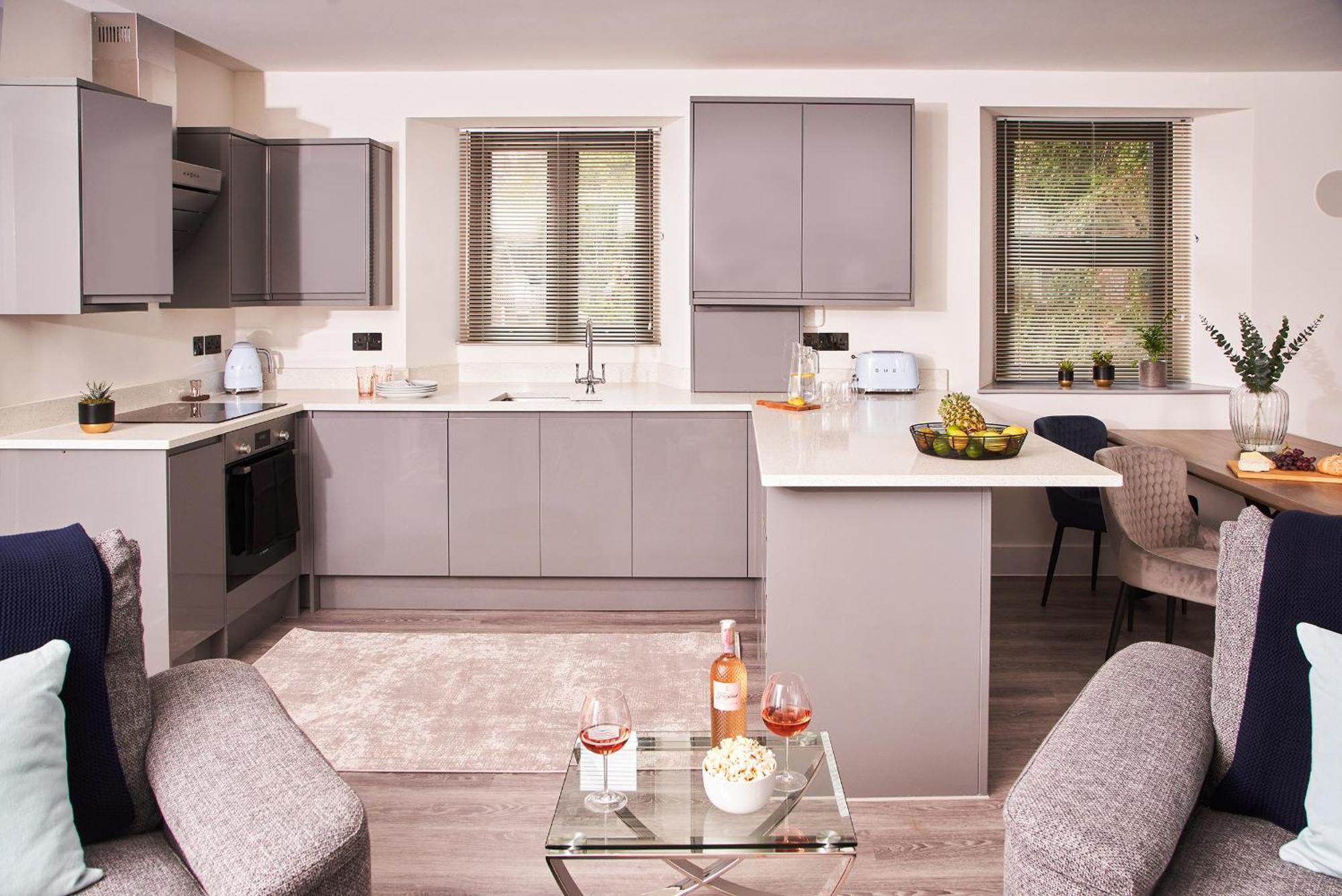 Apartament Harbour Breeze - Contemporary Waterside Bolthole On Torquay'S Iconic Marina Zewnętrze zdjęcie